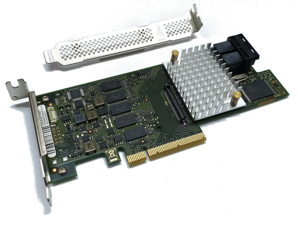 Fujitsu EP400i / Megaraid 9361-8i SATA / SAS 1GB Controller RAID 12G PCIe x8 3.0 D3216